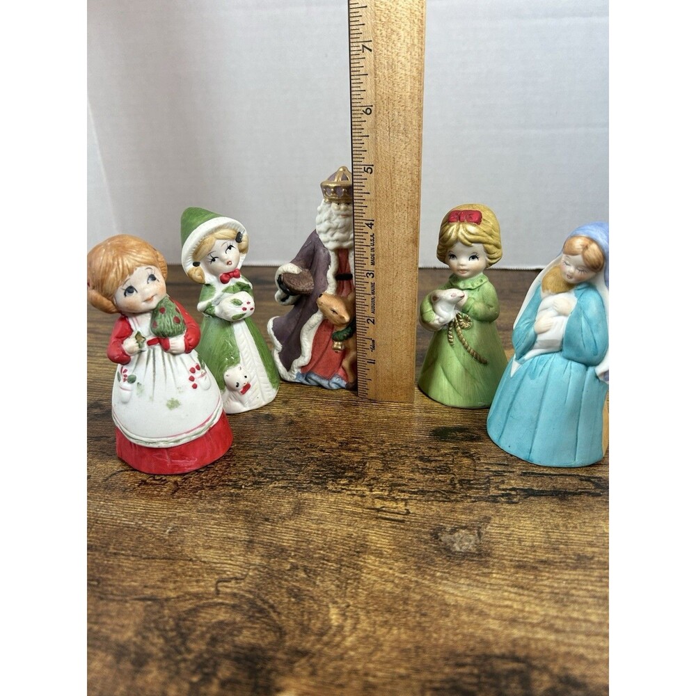 Vintage Christmas Ceramic Bell Lot Jasco Nativity Caroler Figurines Set of 5 - Picture 6 of 15